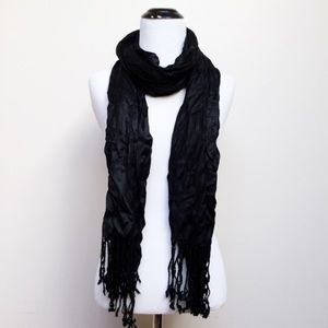 Collection Eighteen Black Scarf